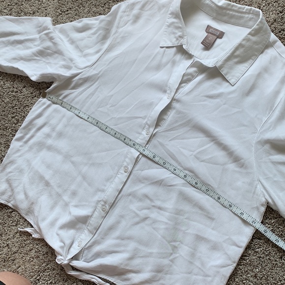 Chico’s White Button Down Front Tie 3/4 Sleeve Blouse - Picture 9 of 14
